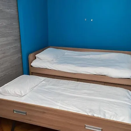 Apartment Hr Jouffroy - Cardinet Paris